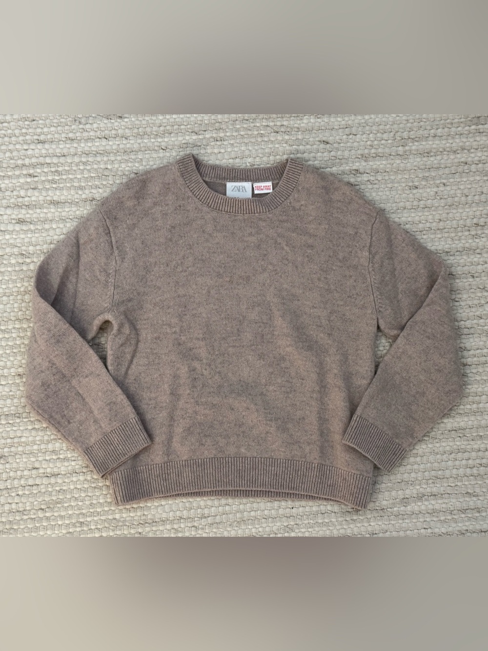 ZARA Cashmere Light Pink Sweater Girls Size 5-6 years